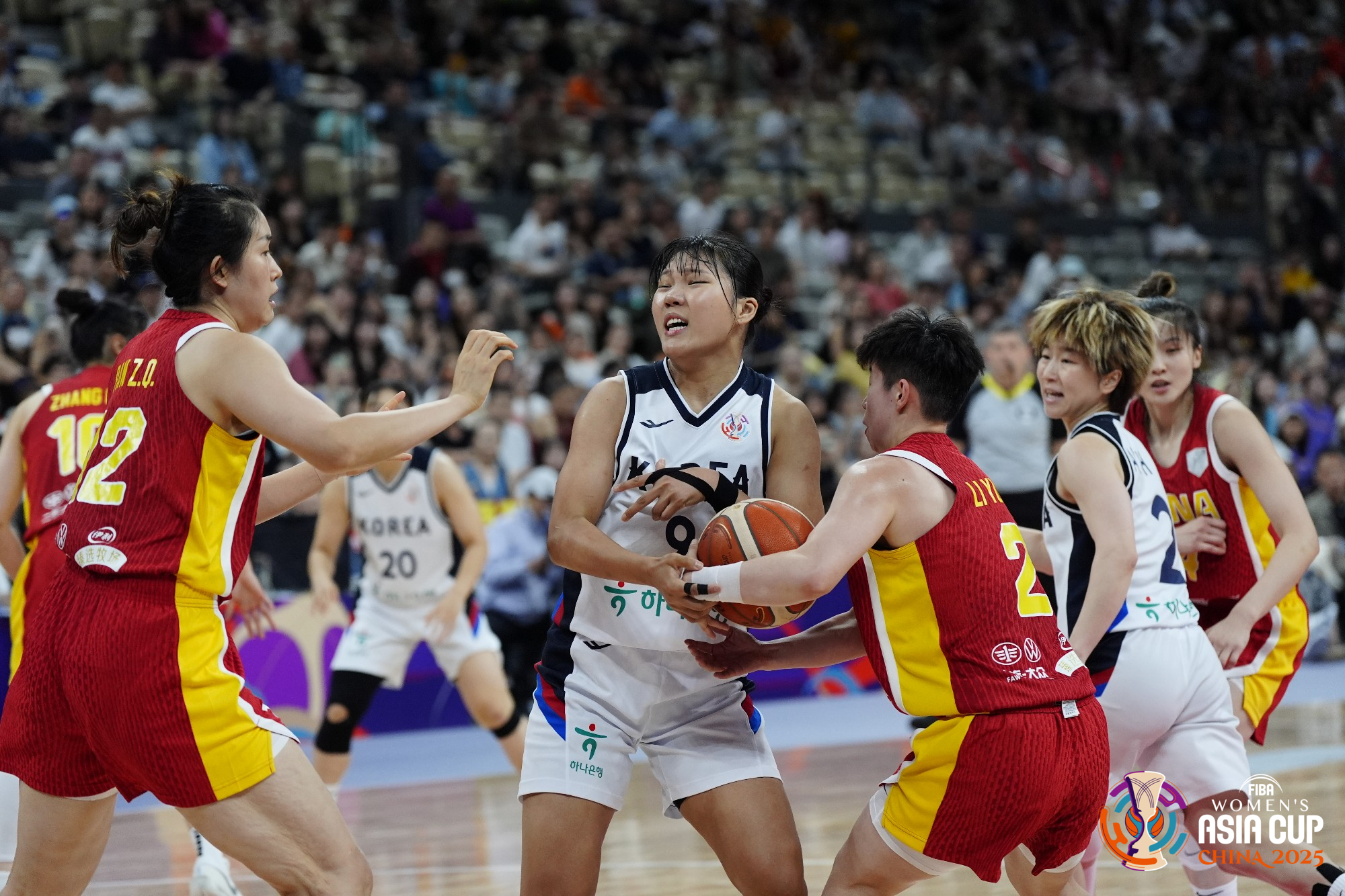 中国女篮在季军战以101：66大胜韩国队，夺得亚洲