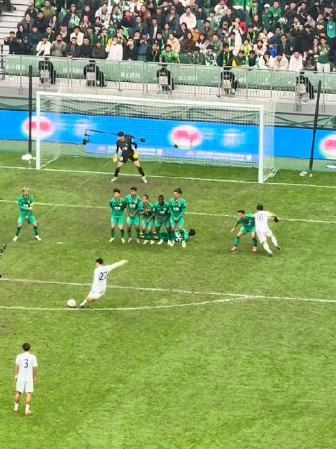 川渝德比两记世界波引爆中超，迪马塔绝杀助重