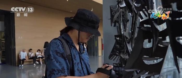 成都以艺术盛宴迎接大运会 全球青年共享文化盛