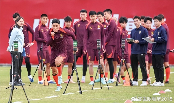 中国男足新队长人选出炉 张玉宁担纲核心重任