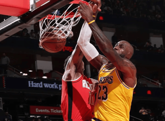 詹姆斯称常规赛如季后赛湖人客场力克火箭迎三