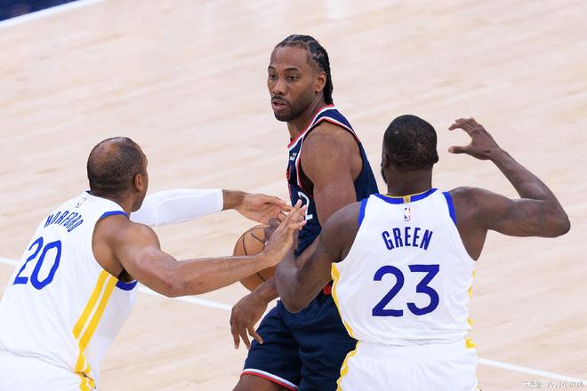 勇士逆转快船裁判争议格林带病出战